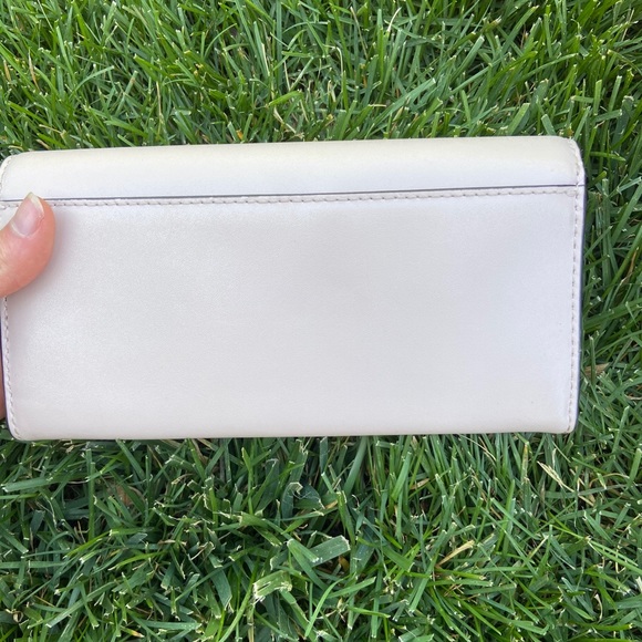 MICHAEL KORS SOFT PINK WALLET - Picture 6 of 7